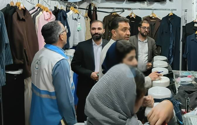 کشف و معدومسازی ۶۰ کیلو لوازم آرایشی تاریخگذشته در نیریز کشف و معدومسازی ۶۰ کیلو لوازم آرایشی تاریخگذشته در نیریز