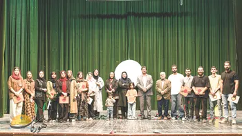 «آنتروپی یک رؤیا» روایت جوانان نی‌ریزی روی صحنه ‌تئاتر