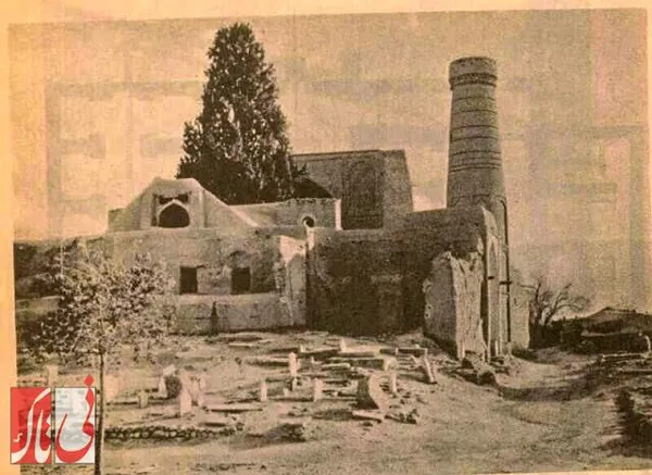 مسجد جامع کبیر نی&zwnj;ریز از نمای شمالی
این عکس در سال ۱۲۹۷ خورشیدی (108 سال پیش) گرفته شده. / ارسالی از: شیربان اتابکی
