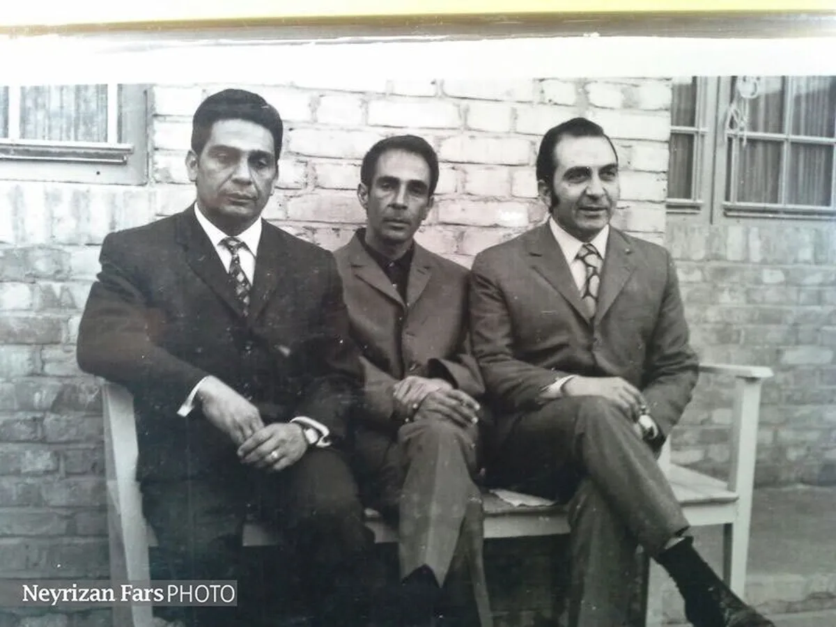 یادگاران